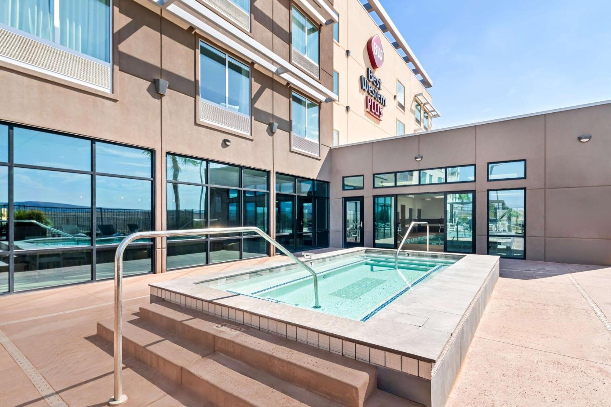 Best Western Plus Settlers Point Washington Bagian luar foto